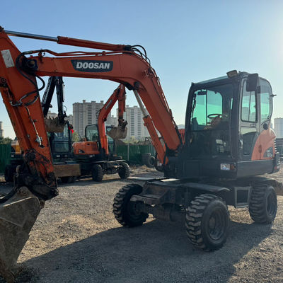 48 kW Gebruikte DOOSAN Graafmachine Doosan DX60W Hydraulische Crawler Graafmachine 5550 kg