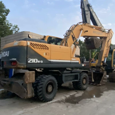 Hyundai 210W-9 Gebruikte wielen graafmachine Hyundai bouwmachines 20560kg