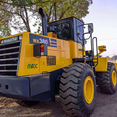 Zware lading 146kW Komatsu WA380 Gebruikte wiellader 5 ton belasting voor de landbouw