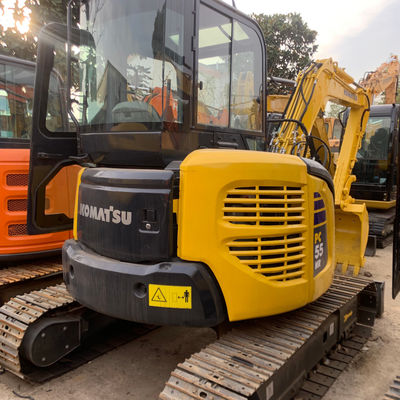 Gebruikte kruiper hydraulische graafmachine Komatsu Pc55 5160kg voor het graven van fundamenten