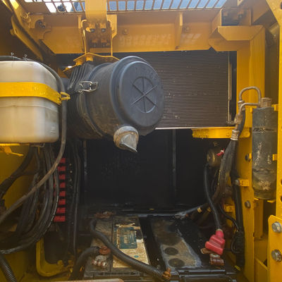 Hydraulische grote gebruikte graafmachine van het type KOMATSU PC 130