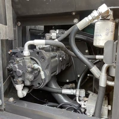 Goed onderhouden gebruikte Volvo Hydraulische graafmachine Volvo 150D Oude bouwmachine