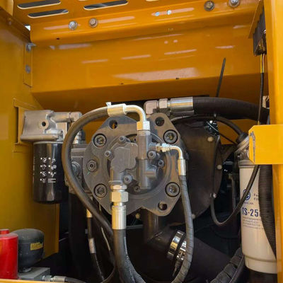 89KW Gebruikte hydraulische graafmachine XCMG XE215 Tweedehands zware bouwmachines