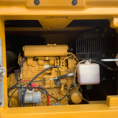 Gebruikte graafmachine CAT307.5 Oude graafmachine voor rupsen met boorbuis